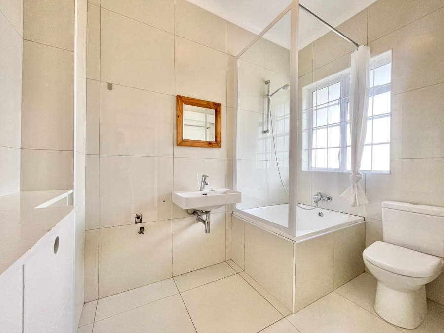 2 Bedroom Property for Sale in Rondebosch Western Cape